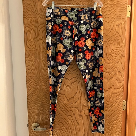 💕The Disney Collection by LuLaRoe Size T/C Leggings - Picture 6 of 12